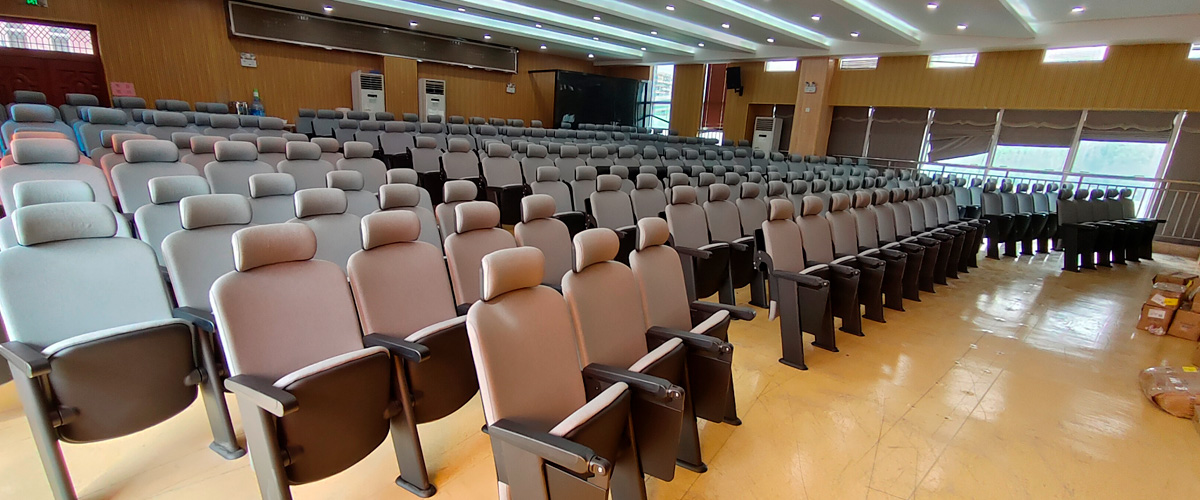 溫州市龍灣外國(guó)語小學(xué)