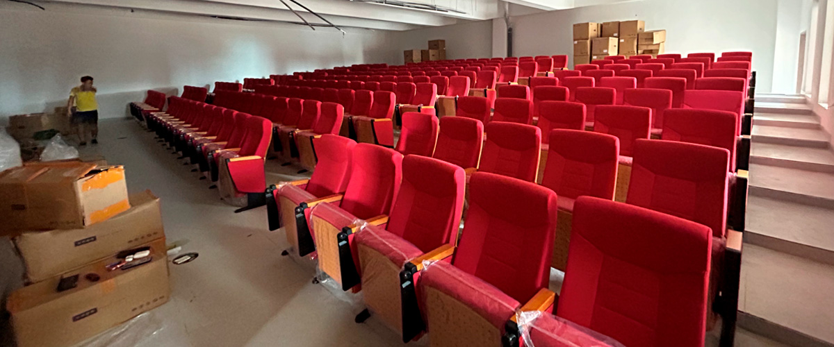 嶺南師范學(xué)院（湖光校區(qū)）